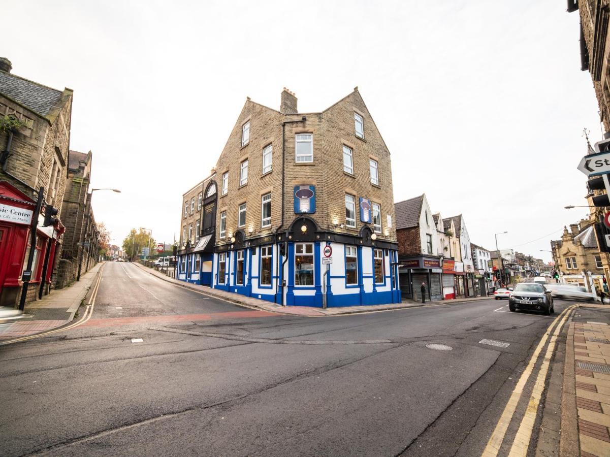 Churchill'S Hotel Wombwell Экстерьер фото
